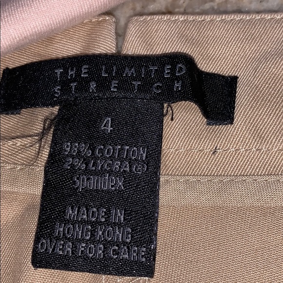 Woman’s Express Stretch Kahki Shorts Sz 4 - Picture 2 of 8